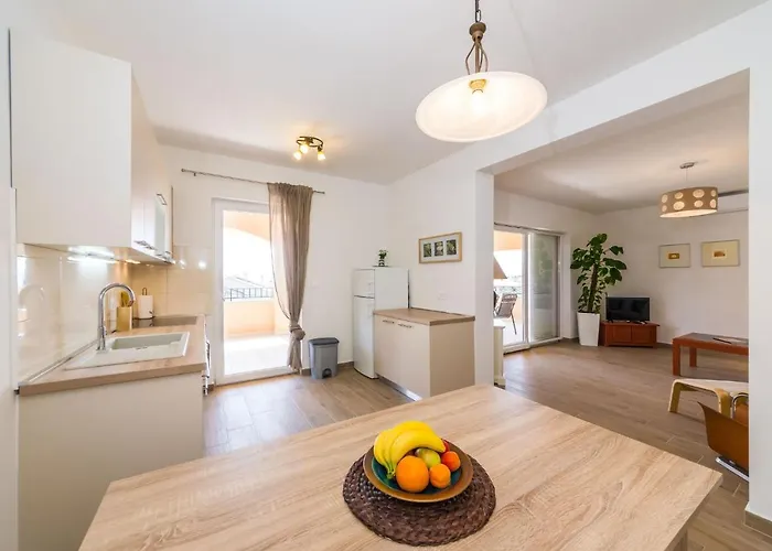 Appartamento Alex 1 Zara